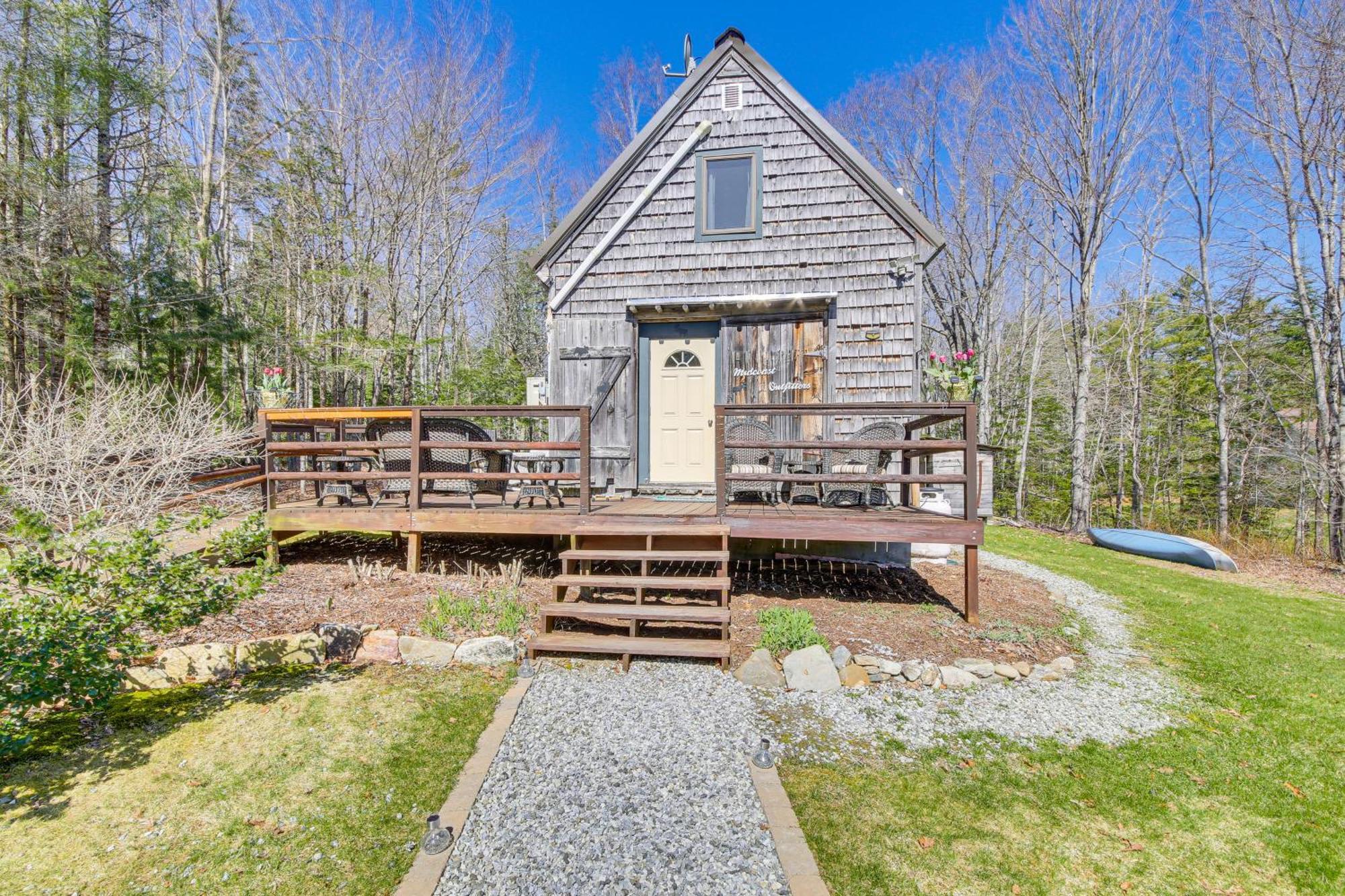 Rustic Searsport Cabin Loft And Sunroom On 10 Acres Exterior photo