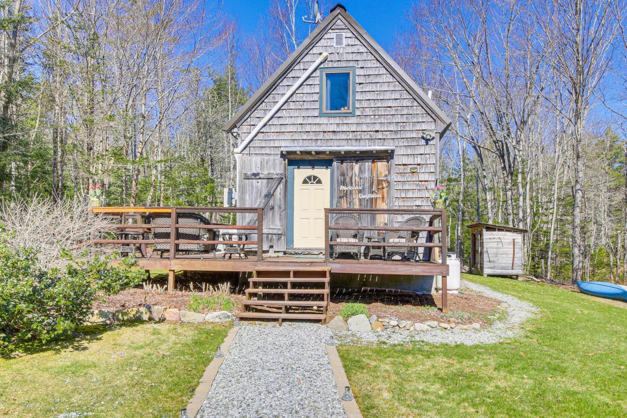 Rustic Searsport Cabin Loft And Sunroom On 10 Acres Exterior photo