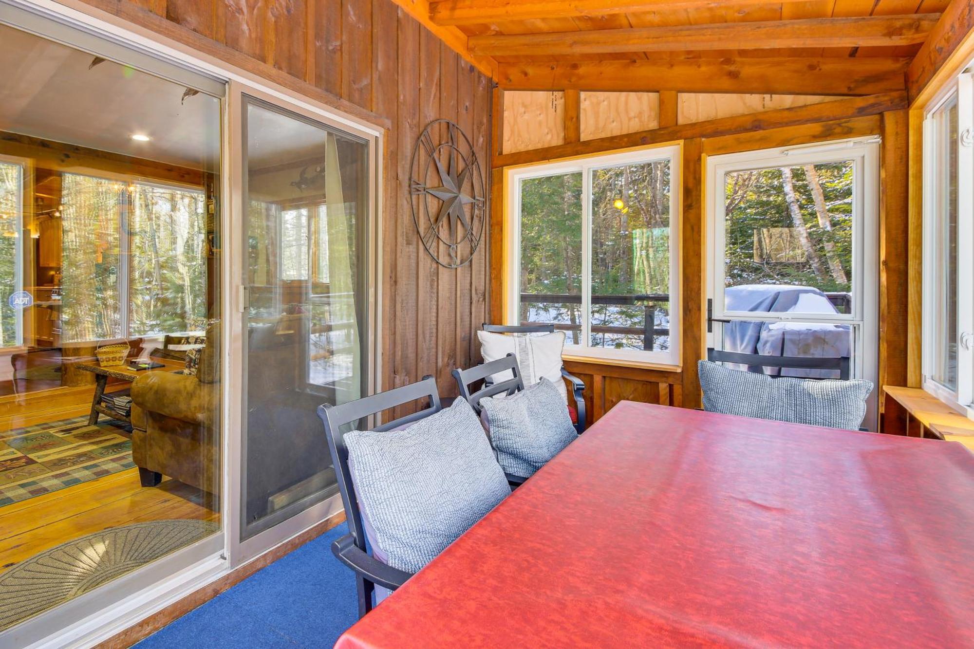 Rustic Searsport Cabin Loft And Sunroom On 10 Acres Exterior photo